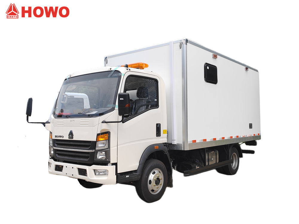 HOWO 4X4 equipment maintenance vehicle