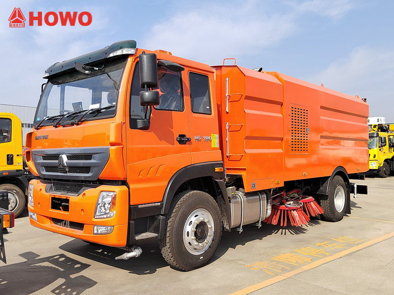 Sinotruk RHD 190 ат күші бар вакуумды жол сыпырғышы