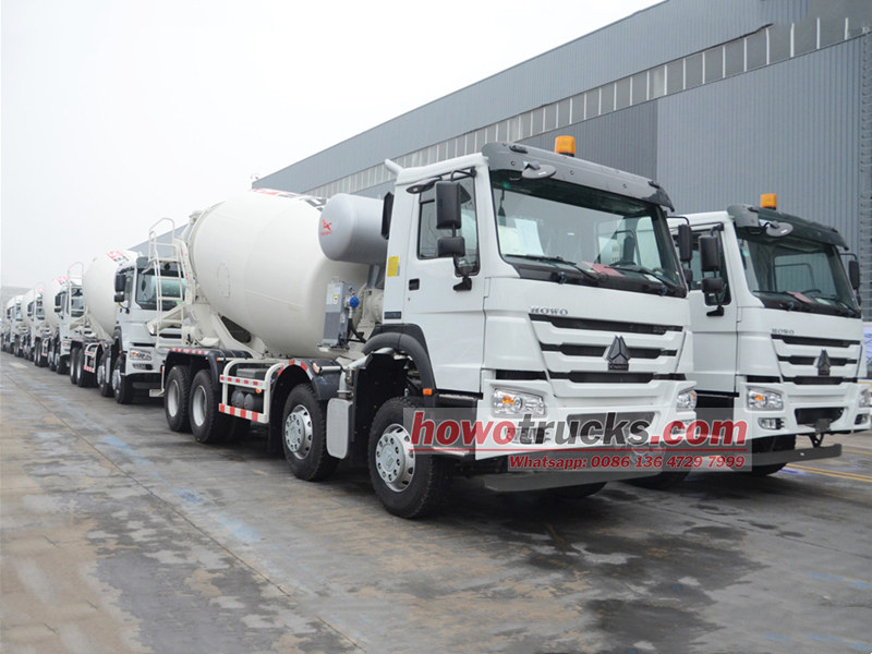 HOWO heavy duty mixer trucks